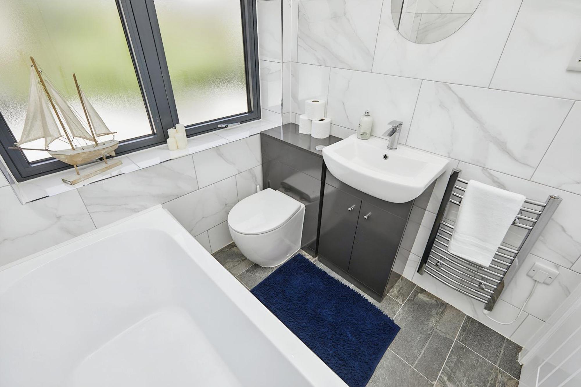 Modern Home In Derby City Centre - Free Gated Parking ภายนอก รูปภาพ
